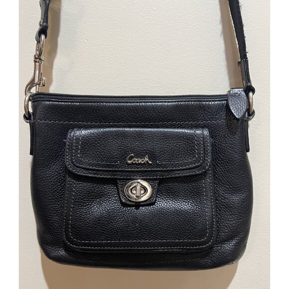 Coach Handbags - Vintage COACH Black Penelope Turnlock Swingpack Pebble Leather Crossbody